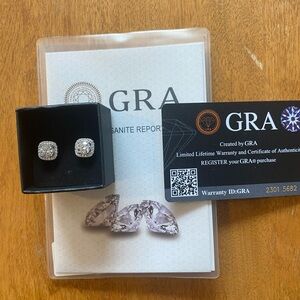 GRA Certified VSS1 1.0 CT Square Moissanite Halo Earrings Brand New Sterling SVR